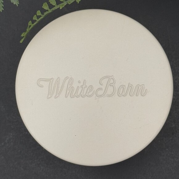 BBW Cozy Sunday Night White Barn Bath & Body Works 3 Wick Candle - Picture 8 of 10